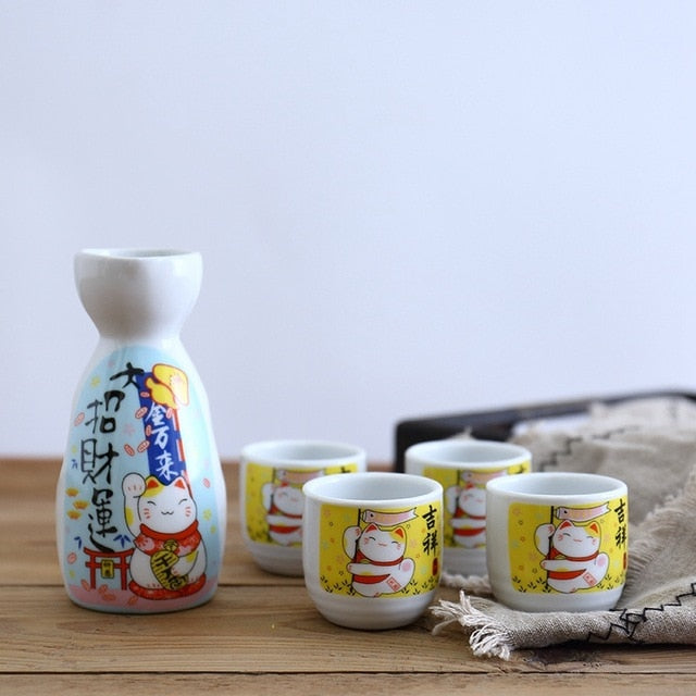 Kawaii Japanese Sake Set (1 Flask & 4 Cups) With Maneki Neko Design