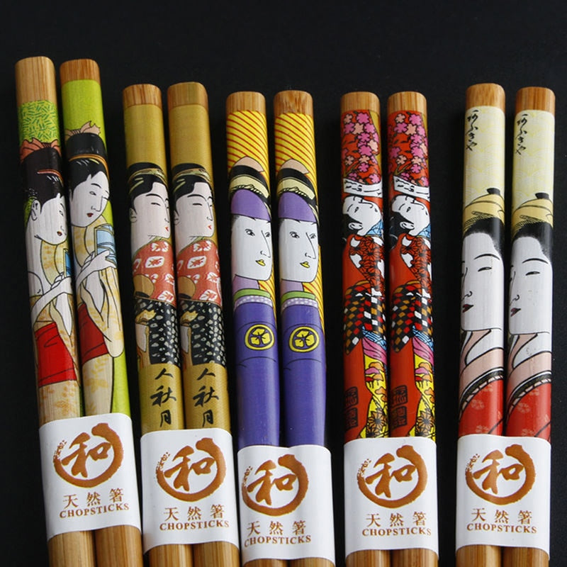 Sushi Making Kit Inc. 5 Pairs Of Chopsticks, 2 Sushi Mats, 1 Rice Padd –  Sugoii Japan Shop